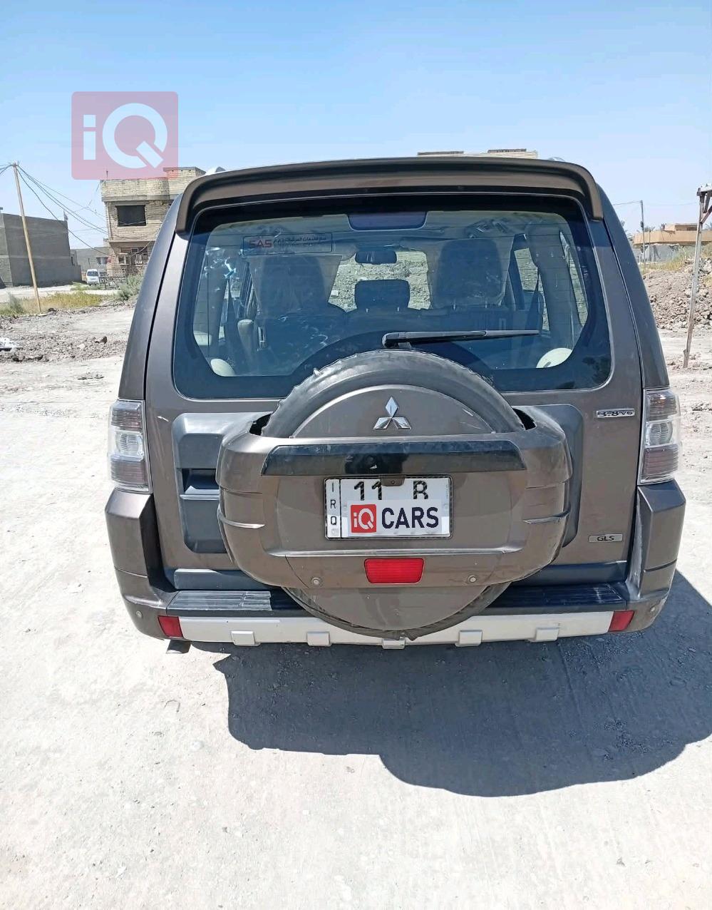 ميتسوبيشي باجيرو